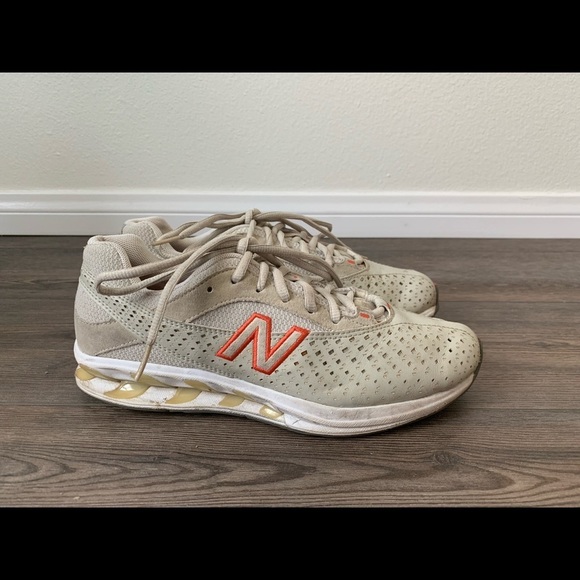 New balance shoes - Picture 5 of 10